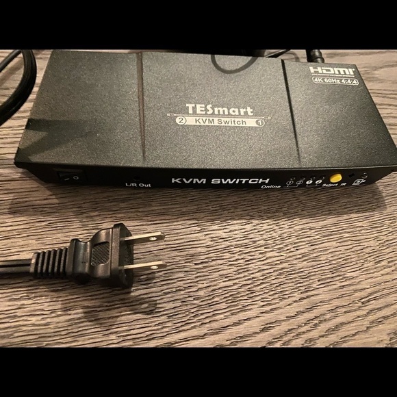 TESmart KVM HDMI Switch 2 Ports - Picture 5 of 7